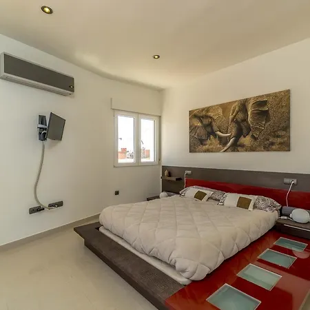 Bennecke Volcan Villa *